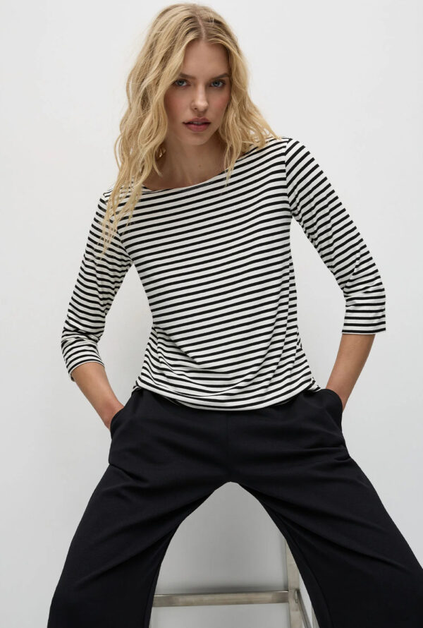MELA PURDIE - Relaxed Boat Neck F531 2630 - Black/Vanilla - Image 2