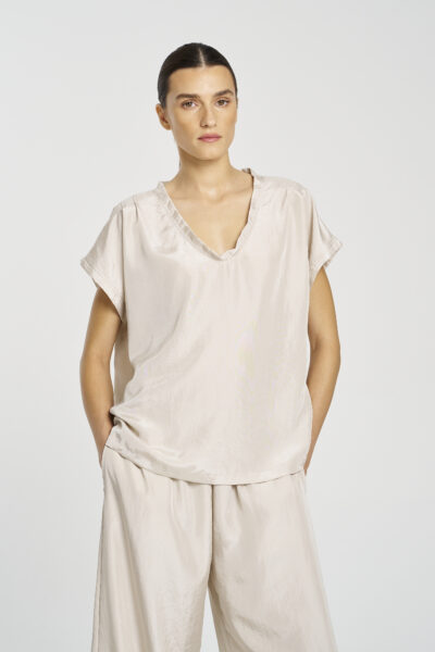 MELA PURDIE- Cruise Shell F609 8798 Champagne (Presale)