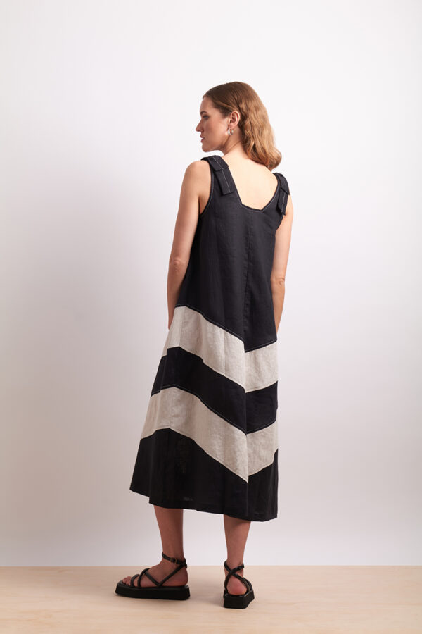 Neris- The Mixer Dress SN2781 - Black Sesame - Image 5